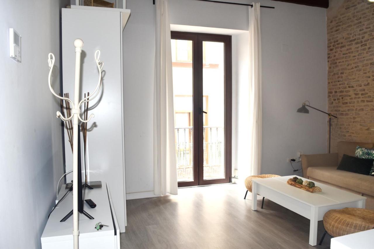 Alleanza, Balcon De La Maestranza Sevilla Exteriér fotografie